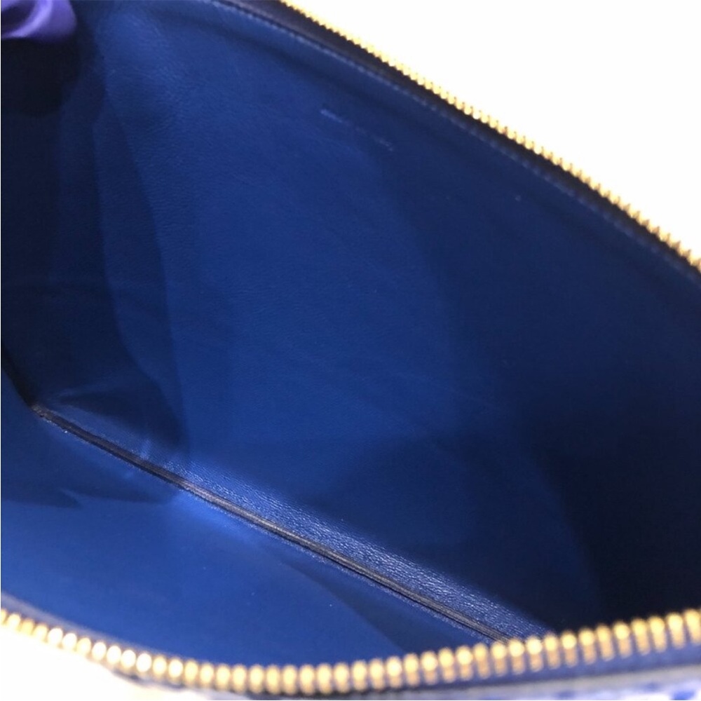 Celine Blue Python Leather Zippy Pouch - image 9